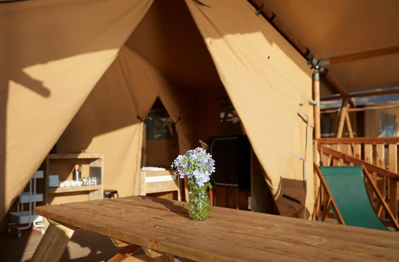 Camping Nautic Almata Glamping Hotel Castello  D'Empuries